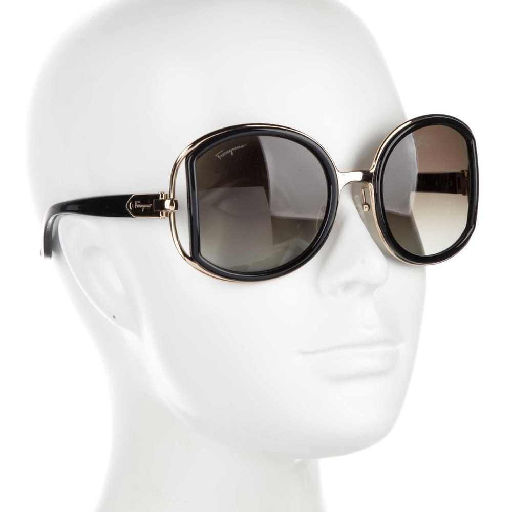 Salvatore Ferragamo Oversize Sunglasses NWOT